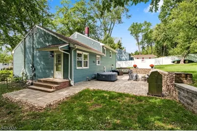 57 Lakeview Ave, Clinton, NJ 08809 - Photo 18