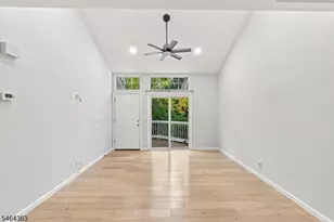 78 Sage Ct, Bedminster Township, NJ 07921 - Photo 2