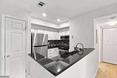 78 Sage Ct, Bedminster Township, NJ 07921 - Photo 20