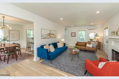 22 Euclid Pl, Montclair, NJ 07042 - Photo 2