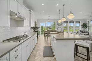 17 Aspen Dr, Cedar Grove Twp., NJ 07009 - Photo 28