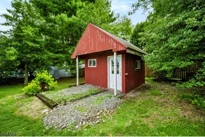 644 Pursel St, Alpha, NJ 08865 - Photo 38