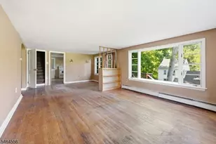 15 Roosevelt Ave, Washington Township, NJ 07865 - Photo 6