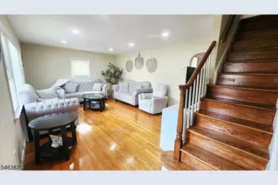 11 Brookhill Pl, Little Falls Township, NJ 07424 - Photo 4