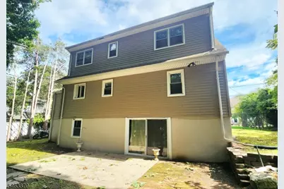 11 Brookhill Pl, Little Falls Township, NJ 07424 - Photo 16
