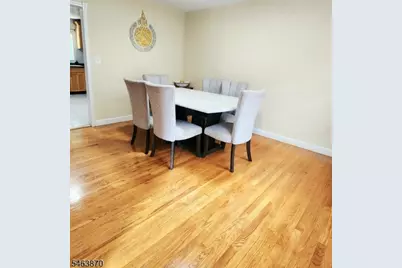 11 Brookhill Pl, Little Falls Township, NJ 07424 - Photo 6