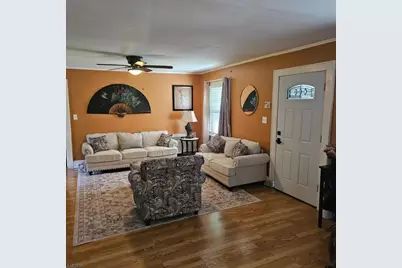 65 Hansbury Ave, Newark, NJ 07112 - Photo 6