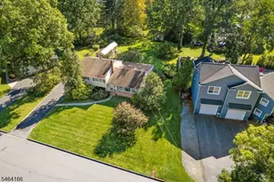 4 Pierson Ln, Florham Park, NJ 07932 - Photo 10