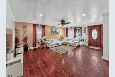 615 Lindegar St, Linden, NJ 07036 - Photo 2
