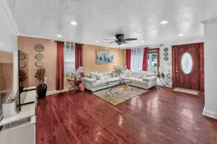 615 Lindegar St, Linden, NJ 07036 - Photo 2