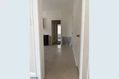 31-33 Norman Rd #2L, Newark, NJ 07106 - Photo 2