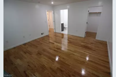106 Grove Ter, Newark, NJ 07106 - Photo 6