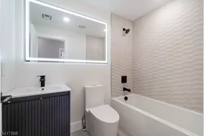 39 Grace St, Irvington, NJ 07111 - Photo 12