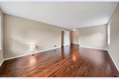 5 Fleming Ct, Washington Township, NJ 07853 - Photo 18