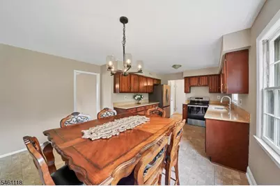 5 Fleming Ct, Washington Township, NJ 07853 - Photo 8