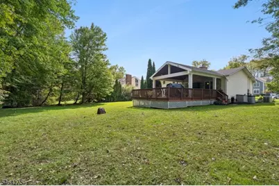 46 Rogers Ave, Berkeley Heights Township, NJ 07922 - Photo 30