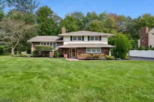 46 Rogers Ave, Berkeley Heights Township, NJ 07922 - Photo 1