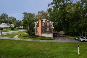 183 Eyland Ave, Roxbury Township, NJ 07876 - Photo 36
