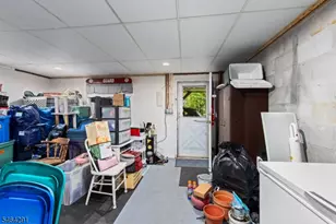 183 Eyland Ave, Roxbury Township, NJ 07876 - Photo 30