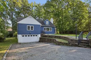 192 Rensselaer Rd, Essex Fells, NJ 07021 - Photo 2