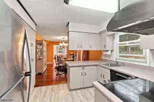 22 Summerall Rd, Franklin Township, NJ 08873 - Photo 8