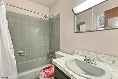 22 Summerall Rd, Franklin Township, NJ 08873 - Photo 14
