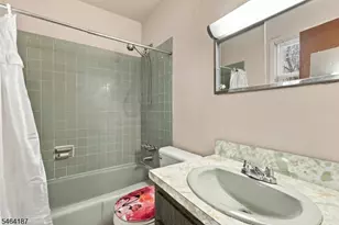 22 Summerall Rd, Franklin Township, NJ 08873 - Photo 14