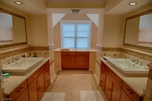 21A N Mountain Ave, Montclair, NJ 07042 - Photo 16