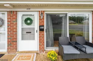 105 Waterfront Dr, Brick Twp., NJ 08724 - Photo 2
