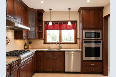 310 East 41st St Paterson, Paterson, NJ 07504 - Photo 6
