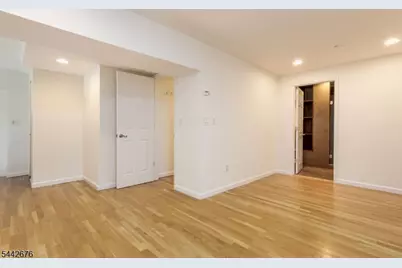 518-536 Gregory Ave A203, Weehawken, NJ 07086 - Photo 14