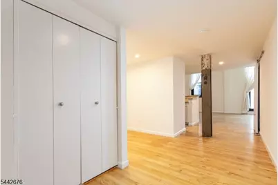 518-536 Gregory Ave A203, Weehawken, NJ 07086 - Photo 4