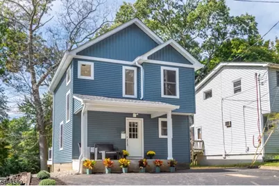 204 Idalroy Trl, Hopatcong, NJ 07843 - Photo 1