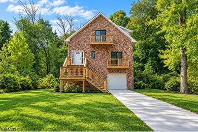 109 Monmouth Ave, Wayne, NJ 07470 - Photo 2