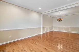 233 Patriot Hill Dr, Bernards Township, NJ 07920 - Photo 14