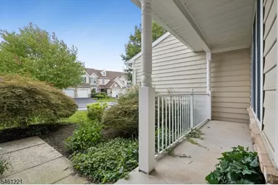 233 Patriot Hill Dr, Bernards Township, NJ 07920 - Photo 12