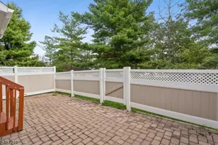 233 Patriot Hill Dr, Bernards Township, NJ 07920 - Photo 10
