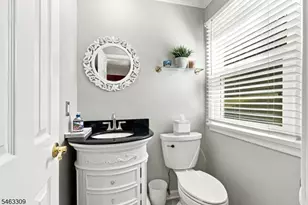 11 Mourning Dove Ct, Allamuchy Township, NJ 07840 - Photo 6