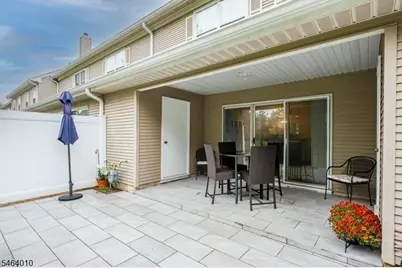 26 Townsend Ct #26, Franklin Township, NJ 08823 - Photo 18