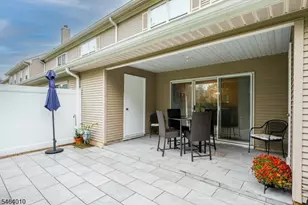 26 Townsend Ct, Franklin Township, NJ 08823 - Photo 18