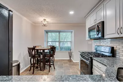 26 Townsend Ct #26, Franklin Township, NJ 08823 - Photo 6