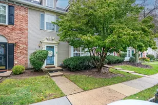 26 Townsend Ct, Franklin Township, NJ 08823 - Photo 1