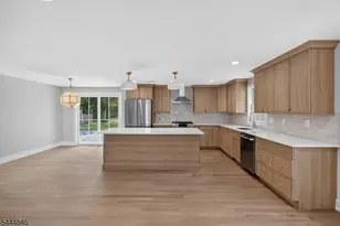 2240 Evergreen Ave, Scotch Plains Township, NJ 07076 - Photo 6