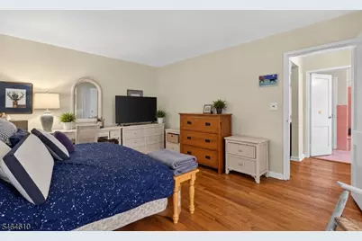 80A Troy Dr #A, Springfield, NJ 07081 - Photo 8