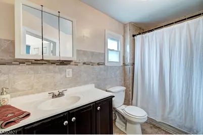 64 Norwood St, Newark, NJ 07106 - Photo 14