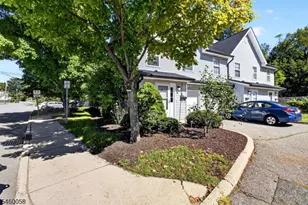 4 Star Lake Rd, Bloomingdale, NJ 07403 - Photo 34