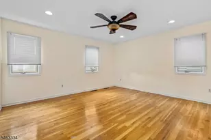 21 Village Park Ct, Scotch Plains Township, NJ 07076 - Photo 20