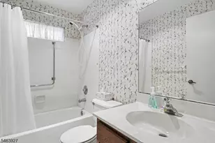 817A Liverpool Cir, Manchester Township, NJ 08759 - Photo 10