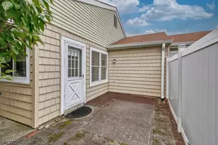 817A Liverpool Cir, Manchester Township, NJ 08759 - Photo 6
