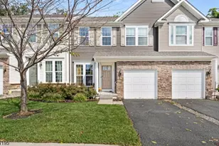 33 Woodland Wy, Mount Arlington, NJ 07856 - Photo 1